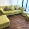 Hình ảnh Mẫu ghế sofa văng đẹp xanh cốm độc đáo và mới lạ chụp tại phòng khách nhà khách hàng
